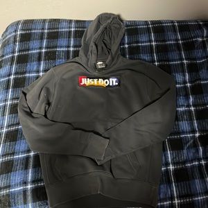 Black Nike Hoodie - Men’s Small